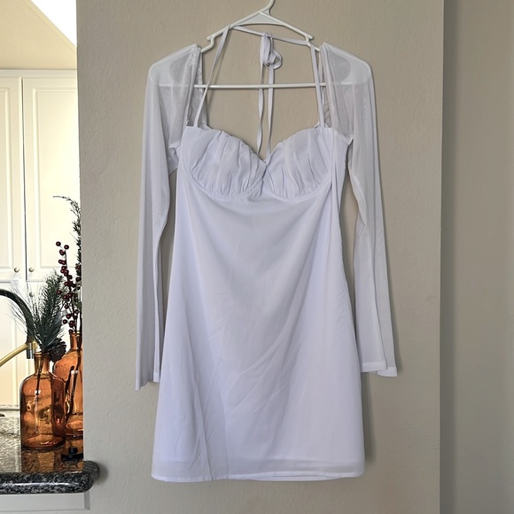 Dyer White Sheer Sleeve Mini Dress D07 - Picture 9 of 12